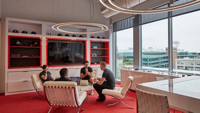 By moving into new offices located just a few blocks from the country’s oldest Major League Baseball (MLB) stadium, Whoop has capitalized on and channeled the energy of Boston sports fans. “I love hearing the roars come out of Fenway Park,” says Ahmed.