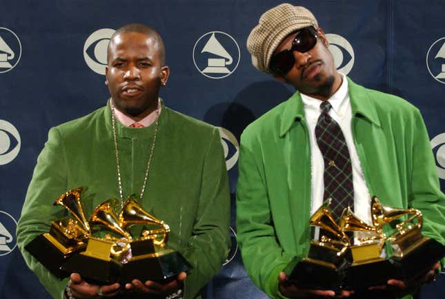 Image for article titled 2022 Grammys: History in the Making [UPDATED]