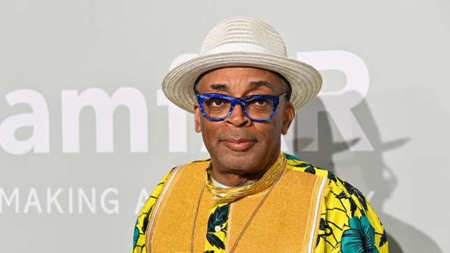  Spike Lee arrives on July 16, 2021 to attend the amfAR 27th Annual Cinema Against AIDS gala in Cap d’Antibes, southern France, at the 74th Cannes Film Festival.