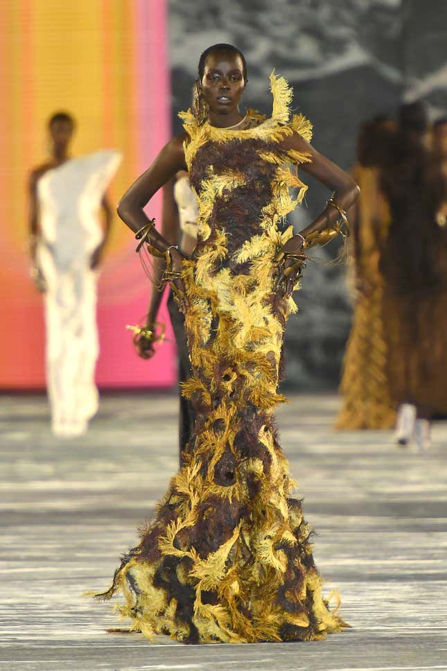 Image for article titled Paris Fashion Week 2022: Cher!