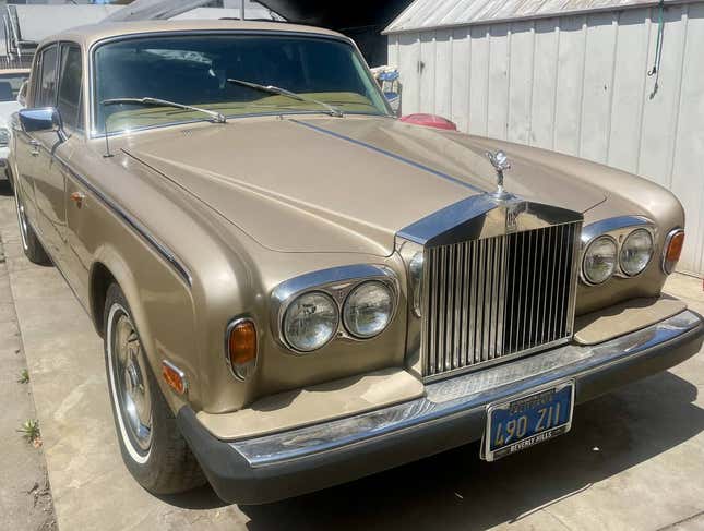 Image for article titled At $9,500, Is This Long Dormant 1979 Rolls-Royce Siler Shadow II An Elegant Deal?