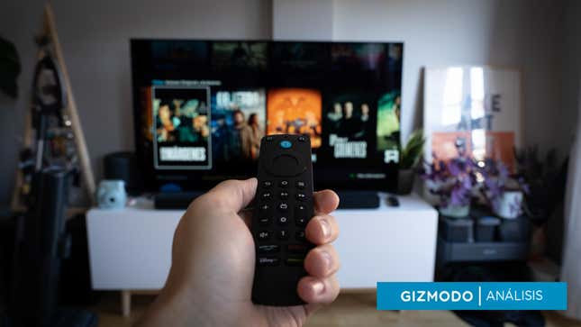 Imagen para el artículo titulado El Alexa Pro es el mando a distancia en el que tendrían que fijarse los fabricantes de televisores