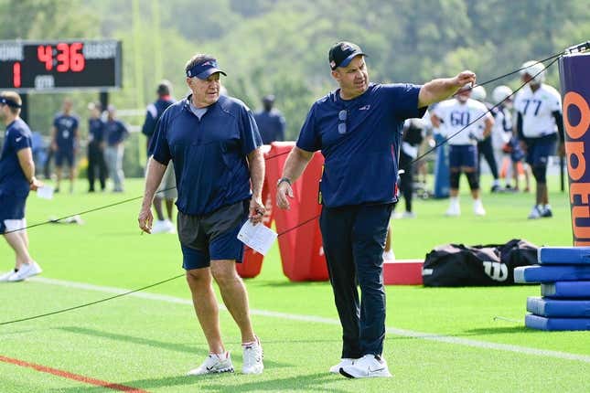 The Patriots brought back offensive coordinator/quarterbacks coach Bill O&#39;Brien (right) in hopes of helping head coach Bill Belichick return to the playoffs.