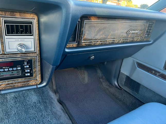 Image for article titled At $15,500, Is This 1979 Lincoln Mark V a Baroque Bargain?
