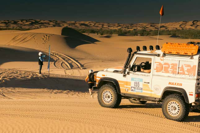 Image for article titled 2022 Rebelle Rally Stage Seven: Decision Day at the Imperial Sand Dunes