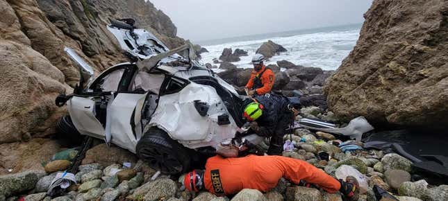 Image for article titled Four Survive After Tesla Falls From Rocky Cliff in California (Update)