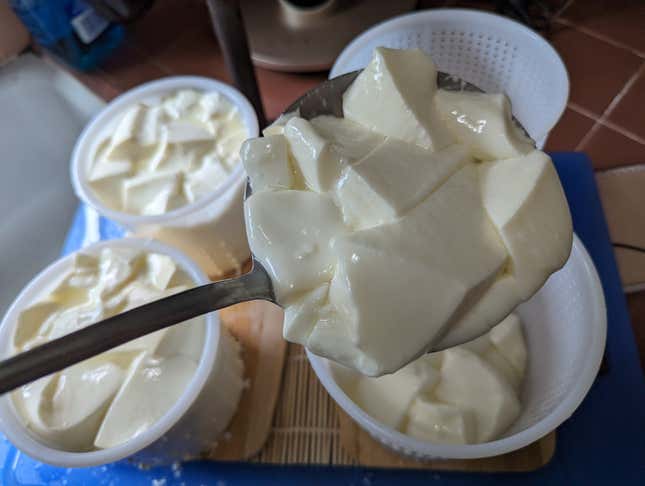Image for article titled How to Make Sexy, Gooey Camembert