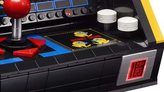 Image for article titled Lego’s Newest Set Is A Rad Pac-Man Arcade Machine Made Up Of 2600+ Pieces