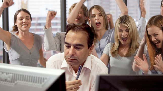 Image for article titled Office Cheering On Employee Going For 32-Minute Nonstop Work Streak