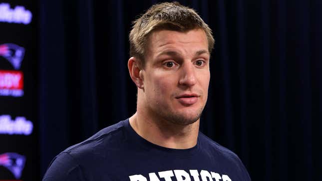 Image for article titled Retiring Rob Gronkowski Admits He’ll Miss Teammates’ Blurry Faces, Fans Spinning Perpetually In The Stands