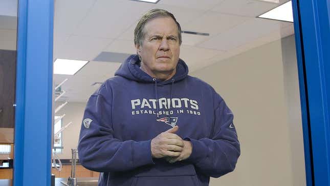 Image for article titled Bill Belichick Visits Hospital To Watch Terminally Ill Fan Die