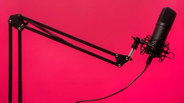 a microphone as used in podcasting