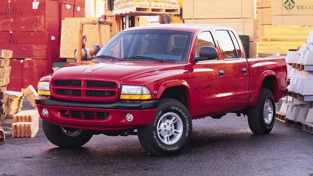 Image for article titled Ram Still Can&#39;t Commit to Midsize Pickups for Some Reason