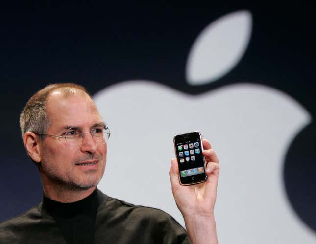 Steve Jobs introducing the iPhone