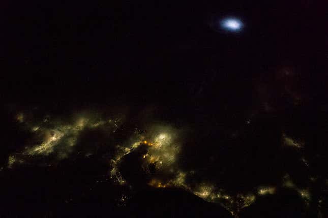 Image for article titled What lightning strikes look like from space