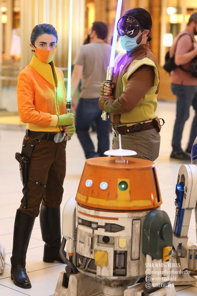 Image for article titled Our Favorite Cosplay From Dragon Con 2021