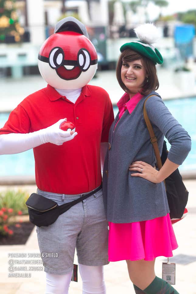Image for article titled 2019's Last Big Cosplay Show Was A Christmas Treat