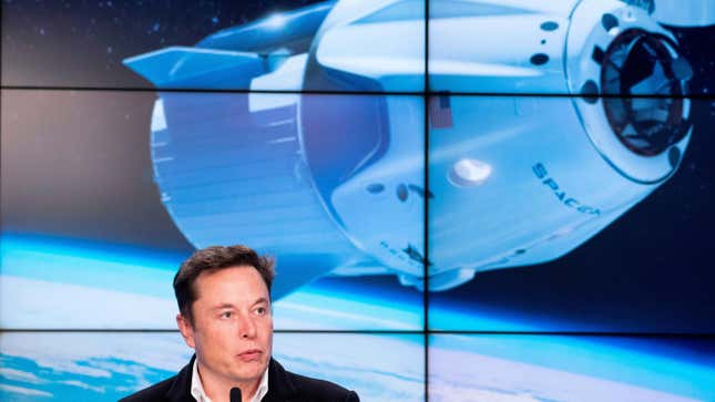 Imagen para el artículo titulado SpaceX lanzará el primer satélite para poner publicidad en el espacio