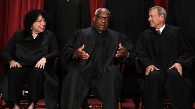 Image for article titled Supreme Court Simply Can&#39;t Figure Out Who Leaked the Abortion Opinion