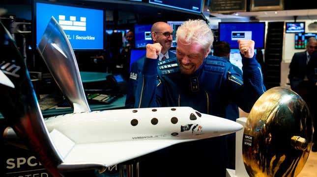 Image for article titled In Big Middle Finger to Bezos, Richard Branson Set to Become the First Billionaire in Space