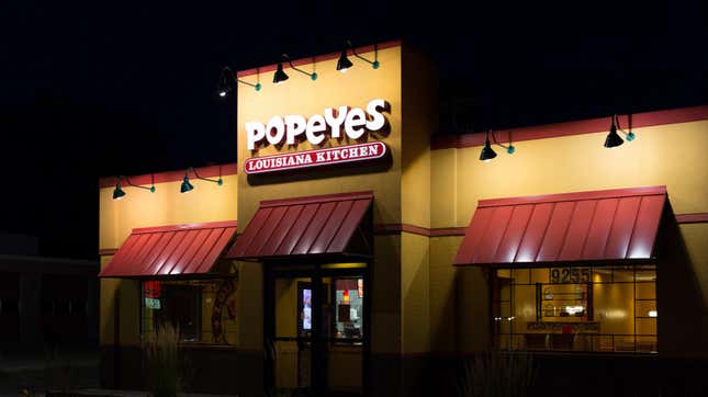 Image for article titled Well, somebody drew a gun over the sold-out Popeyes sandwich