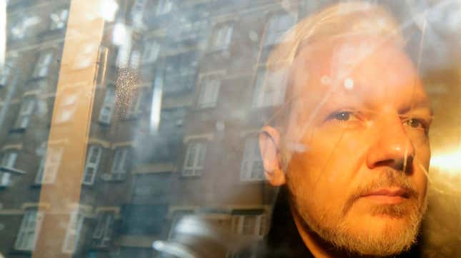Image for article titled Sweden Drops Investigation Into Rape Allegation Against Julian Assange