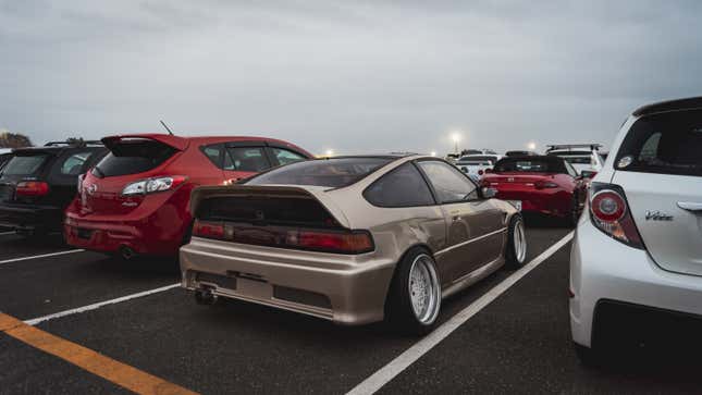 Image for article titled Inside Japan's Biggest Used Car Auction