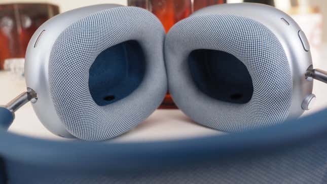 Imagen para el artículo titulado Por mucho que me fastidie, los AirPods Max son increíbles