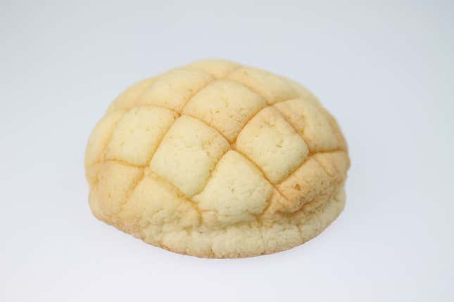 Image for article titled Japan&#39;s Most Delicious Bread Is Melon Pan