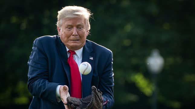 Image for article titled Seems Like the President Forgot to Ask the Yankees If He Could Throw Their Ball Around