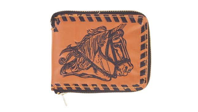 Image for article titled 10 Photos That Will Make You Angry Because You Are A Strange Person Who Gets Upset At Pictures Of Wallets