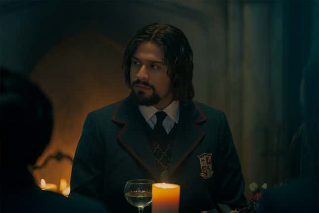 Image for article titled In Our First Look at Umbrella Academy Season 2, Long Hair and Swedish Assassins Abound