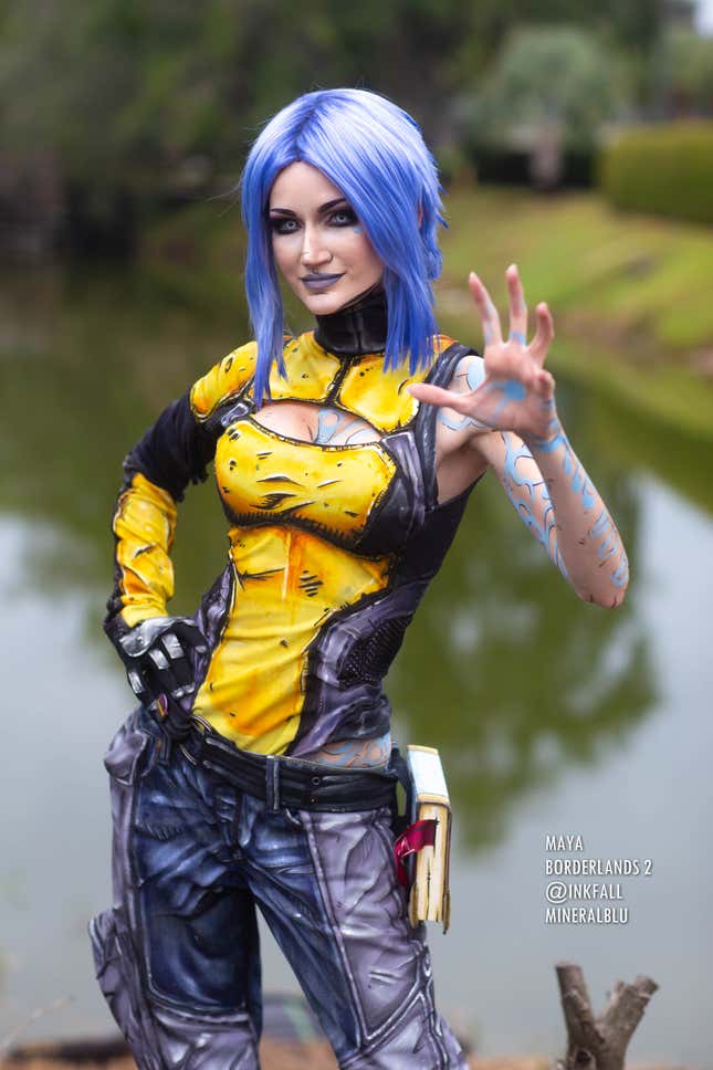 Image for article titled 2019's Last Big Cosplay Show Was A Christmas Treat