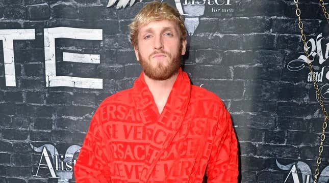 This is apparently Logan Paul, who considers himself a professional boxer.