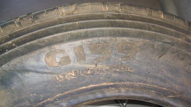 A photo of the G159 that failed in a fatal 2004 crash.