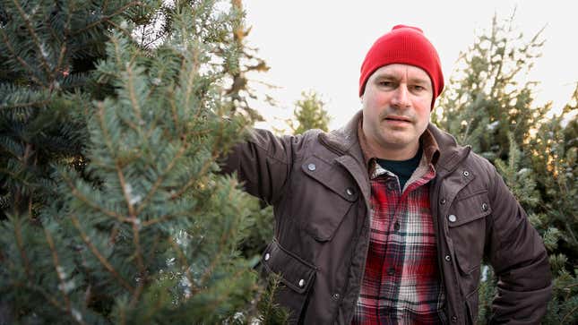 Image for article titled Christmas Tree Lot Guy So Ready For Annual 46-Week Vacation