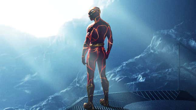 Barry Allen con su traje de superhéroe en un momento de la película: The Flash