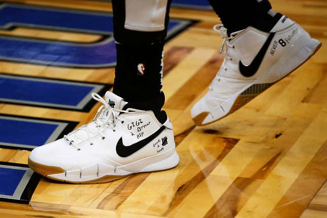 The Clippers' Montrezl Harrell shoes paid tribute to Kobe Bryant