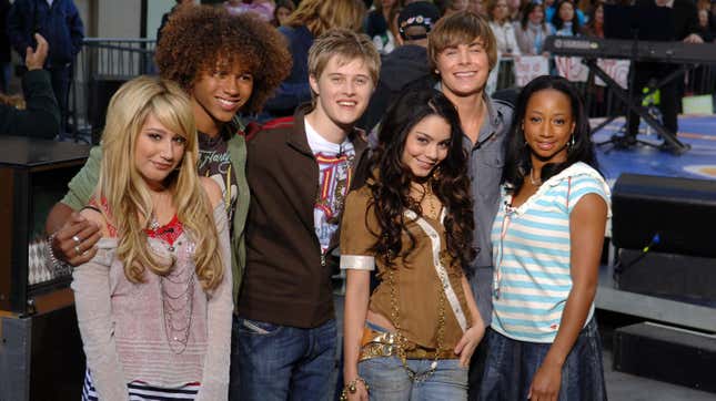 Image for article titled If I&#39;m Forced to Relive the 00s Fashion, It&#39;s Only Right That &#39;High School Musical&#39; Comes Back