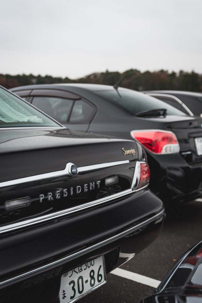 Image for article titled Inside Japan's Biggest Used Car Auction