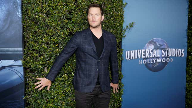 jurassic world actor chris pratt at universal studios