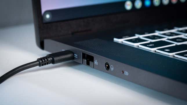 A photo of the Chromebook 516 GE