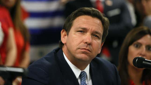 Image for article titled Ron DeSantis Is Upset That Elon Musk Won&#39;t be the Free Speech Twitter Savior Conservatives Have Waited for