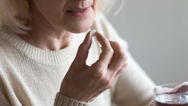 Image for article titled Why Aspirin Is No Longer Widely Recommended to Stave Off Heart Attacks