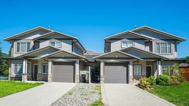 What Is The Difference Between A Duplex And A Twin Home