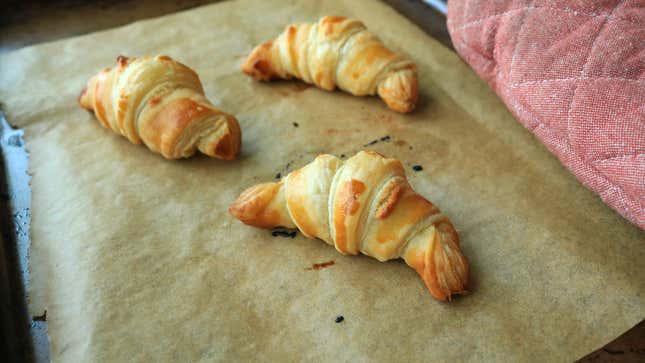 Image for article titled Make Yourself a &#39;Faker&#39;s Croissant&#39;