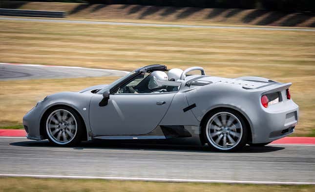 Image for article titled Abarth's Divisive 4C-Based Classiche 1000 SP Concept Is Going Into Limited Production