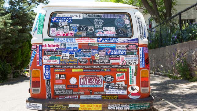 Image for article titled 16 Things That Make Your Car or Truck Look Cheap and Tacky