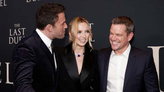 L-R: Ben Affleck, Jodie Comer, and Matt Damon