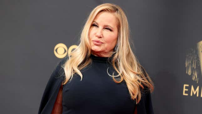Image for article titled Jennifer Coolidge Is a Freakin&#39; Saint!!